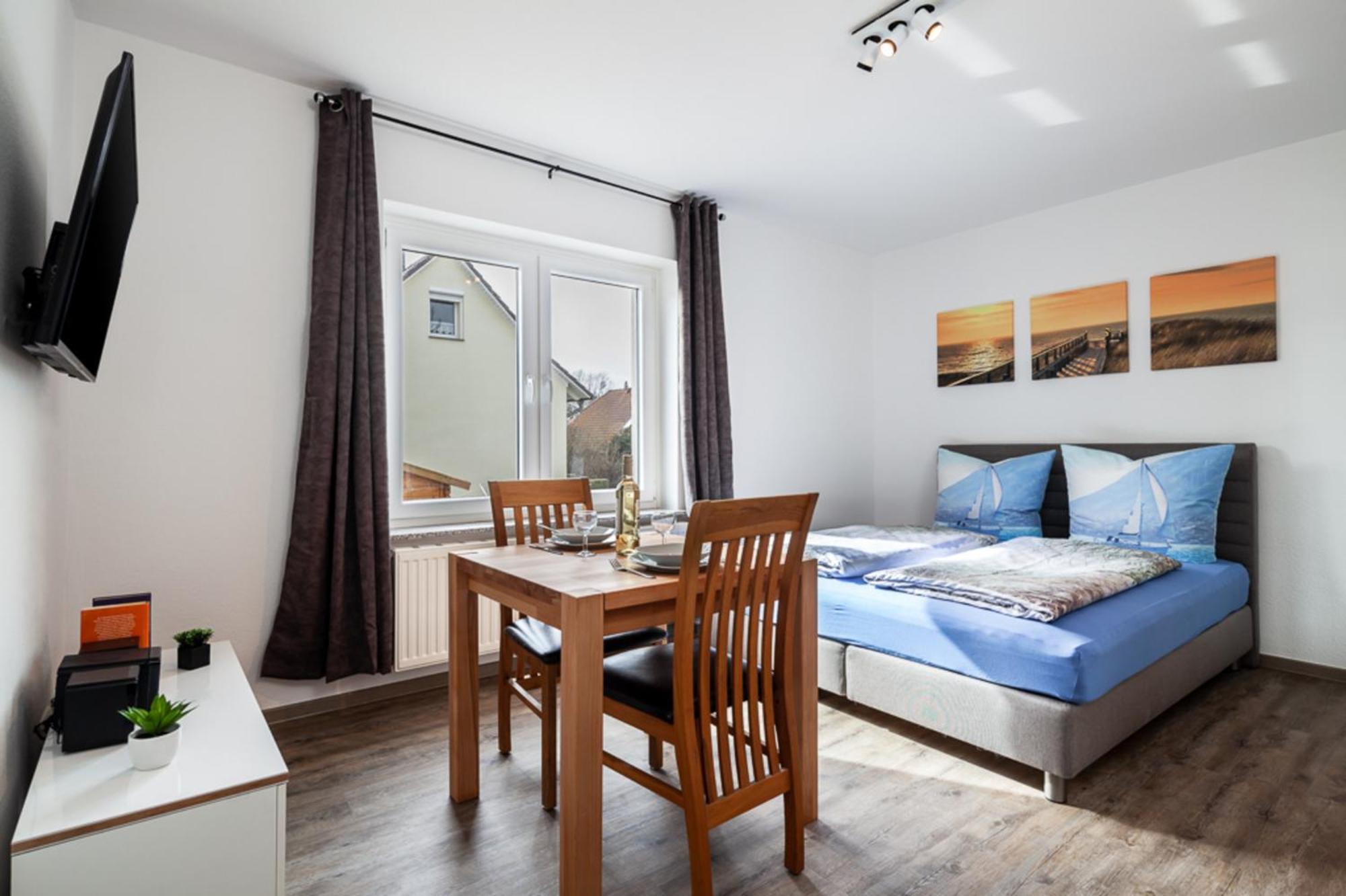 Ferienwohnung Chihuahua Thiessow Ngoại thất bức ảnh